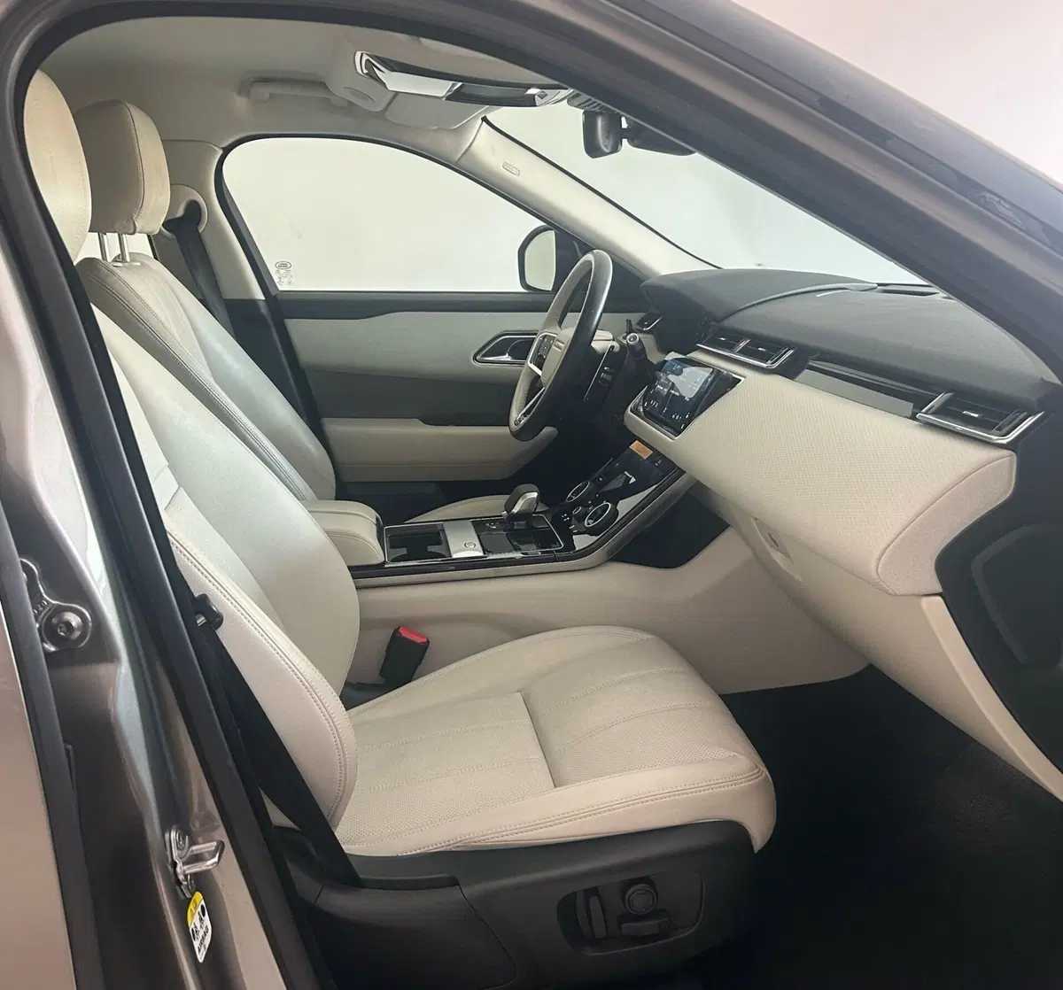 Land Rover Range Rover Velar usata a Ferrara (3)