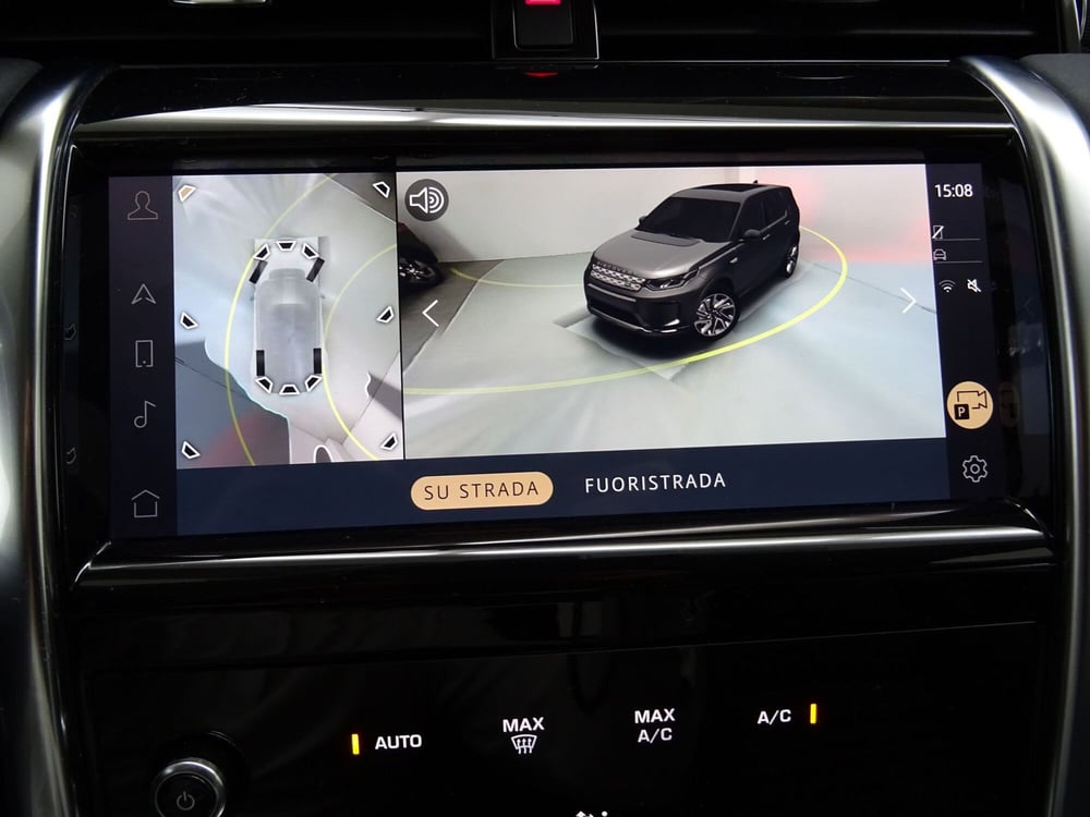 Land Rover Discovery Sport usata a Como (11)