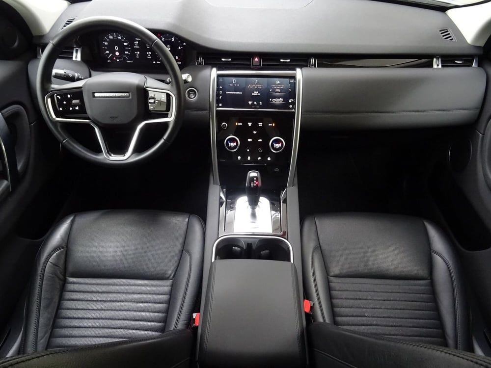 Land Rover Discovery Sport usata a Como (4)