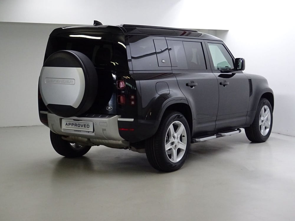 Land Rover Defender usata a Como (2)