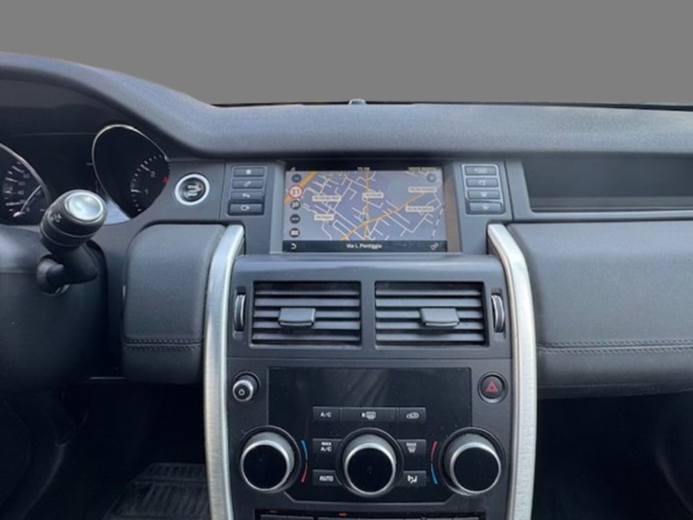 Land Rover Discovery Sport usata a Monza e Brianza (14)