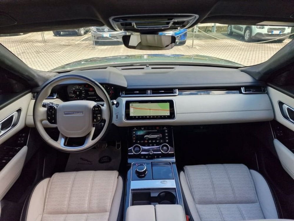 Land Rover Range Rover Velar usata a Novara (2)