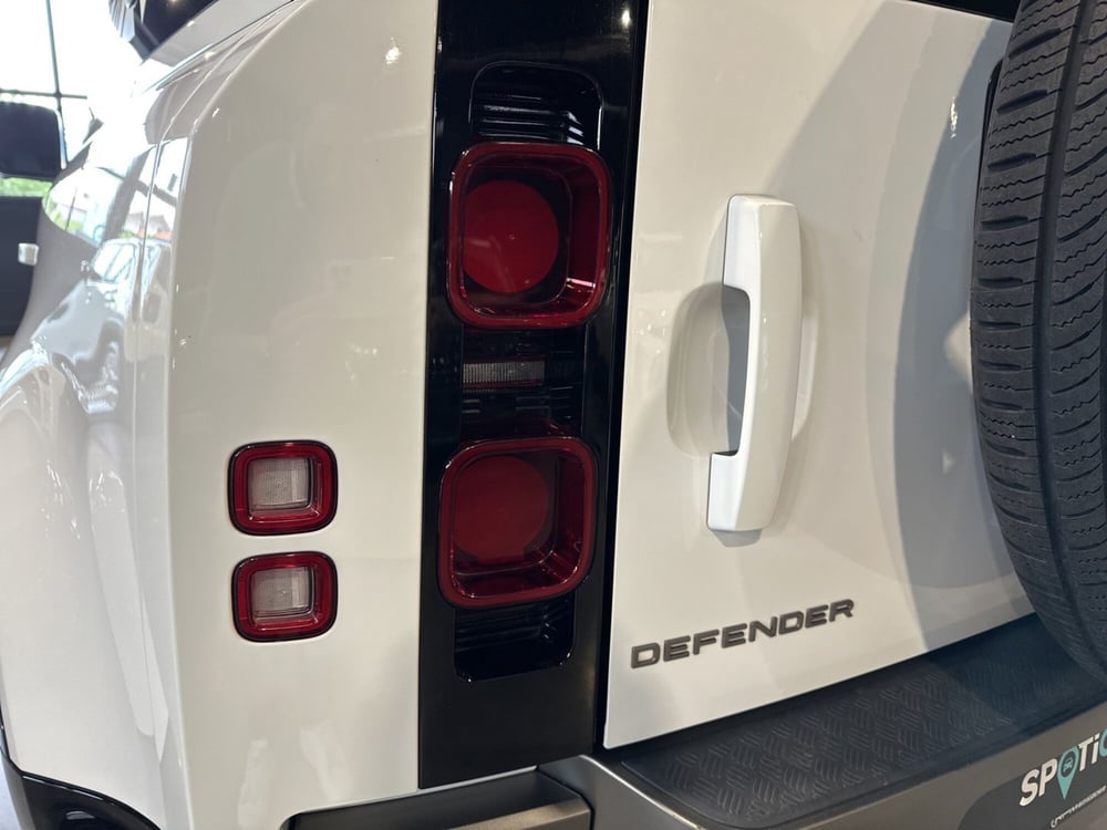 Land Rover Defender usata a Vicenza (10)