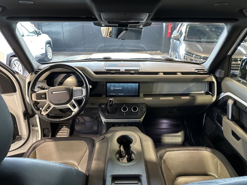 Land Rover Defender usata a Vicenza (15)