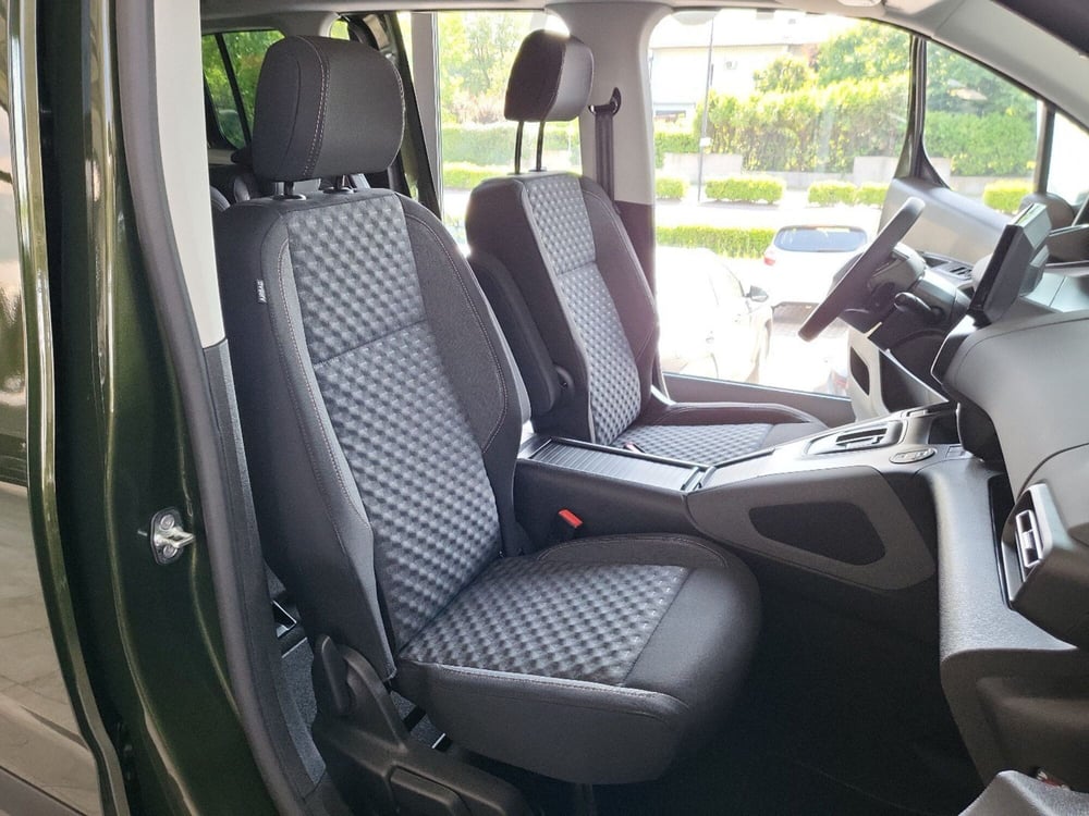 Peugeot Rifter nuova a Vicenza (14)