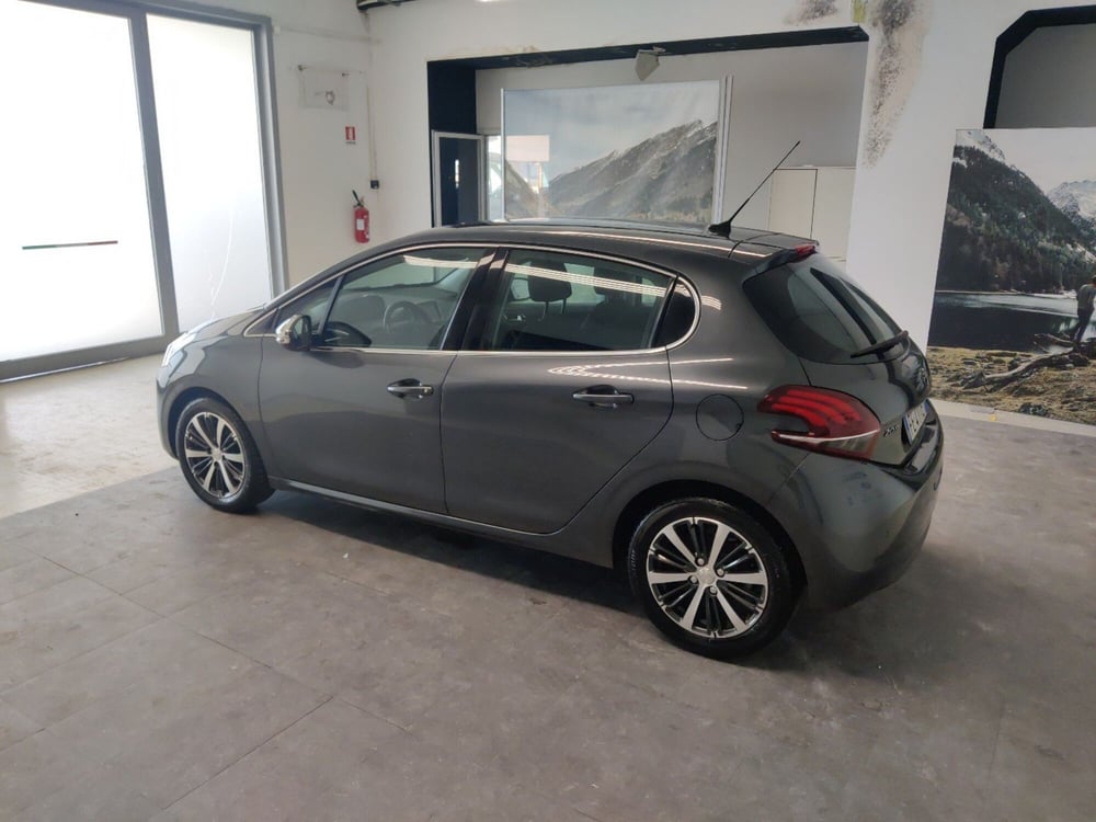 Peugeot 208 usata a Arezzo (4)