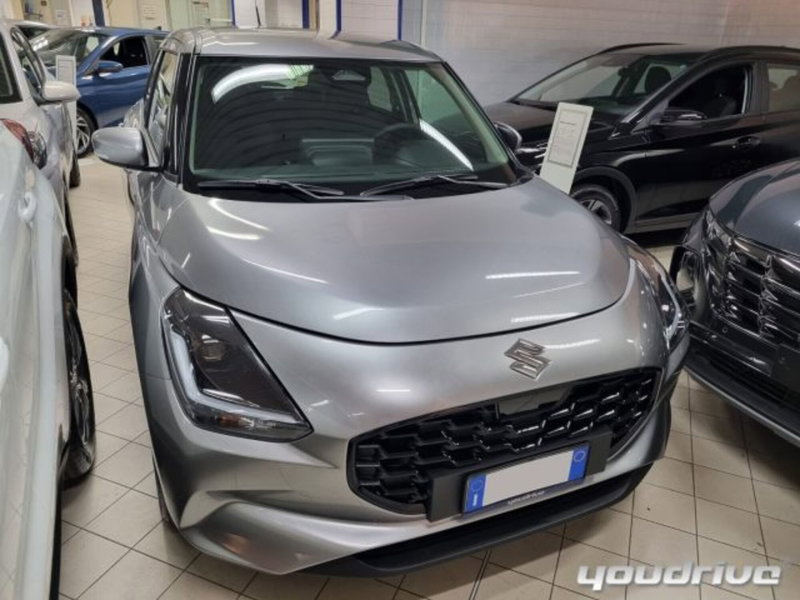 Suzuki Swift nuova a Napoli (18)