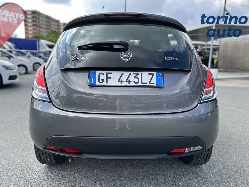 Lancia Ypsilon usata a Torino (6)