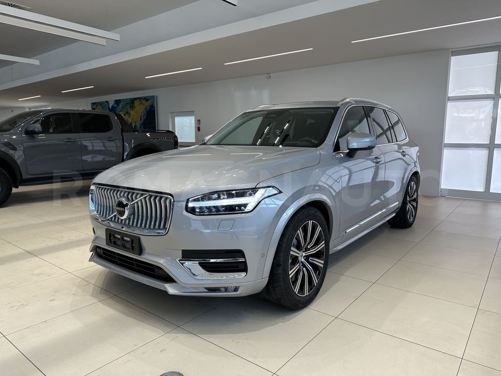 Volvo XC90 nuova a Forlì-Cesena