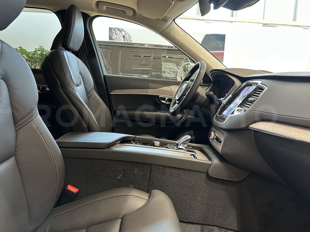 Volvo XC90 nuova a Forlì-Cesena (10)