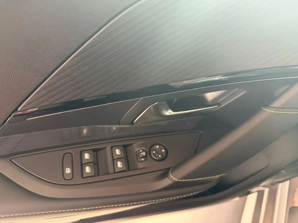Peugeot 208 nuova a Latina (4)