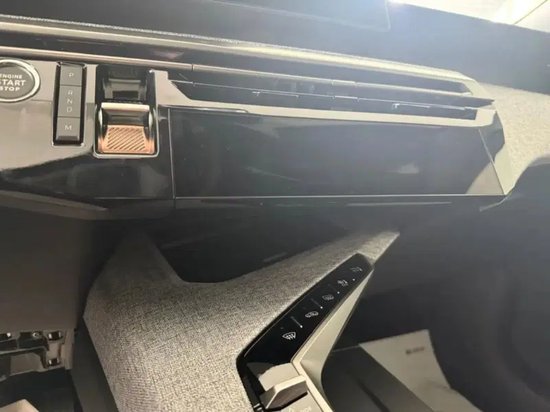 Peugeot 3008 nuova a Latina (12)