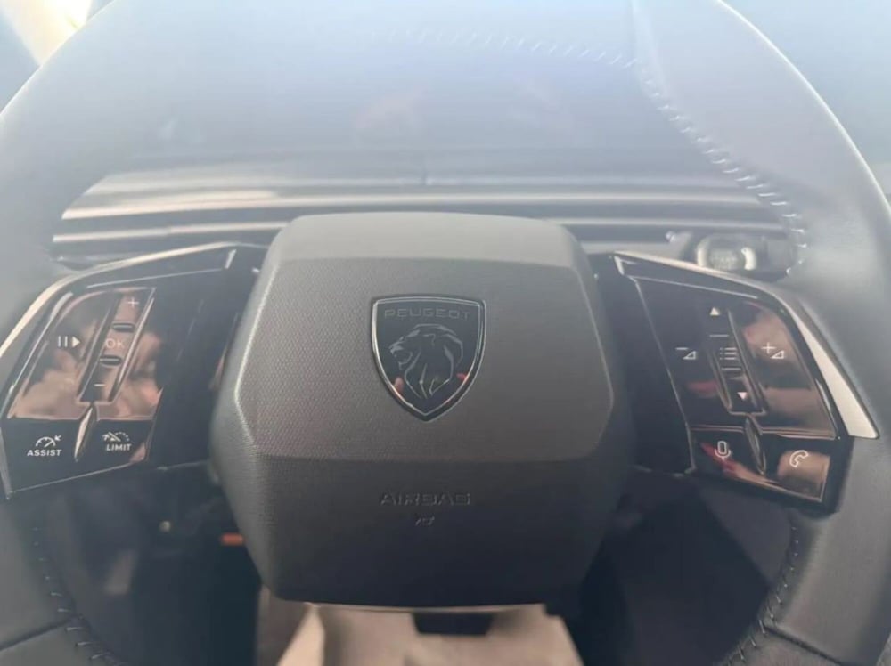 Peugeot 3008 nuova a Latina (13)