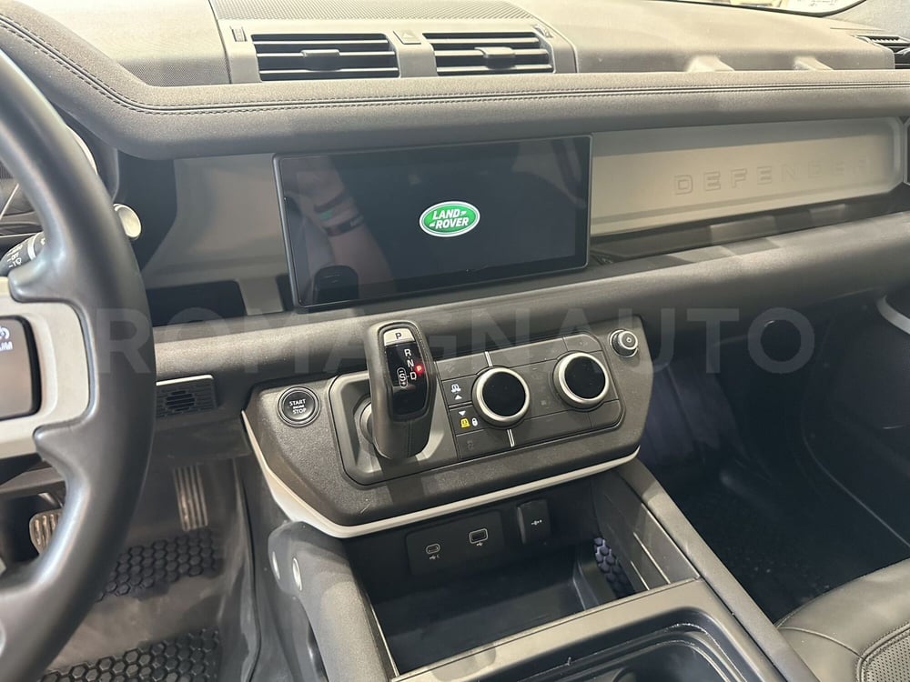 Land Rover Defender usata a Forlì-Cesena (13)