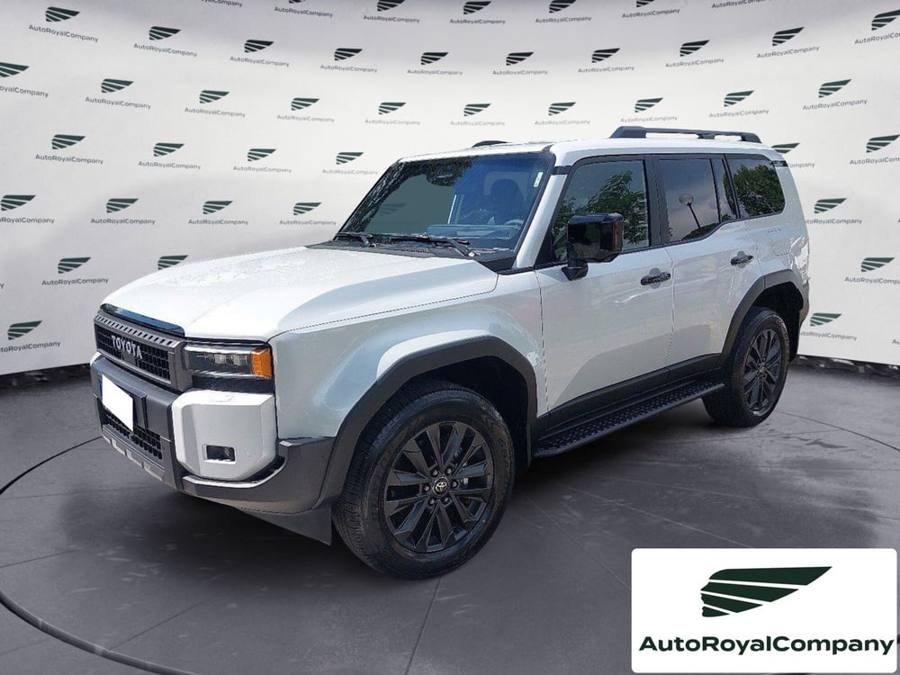 Toyota Land Cruiser nuova a Roma