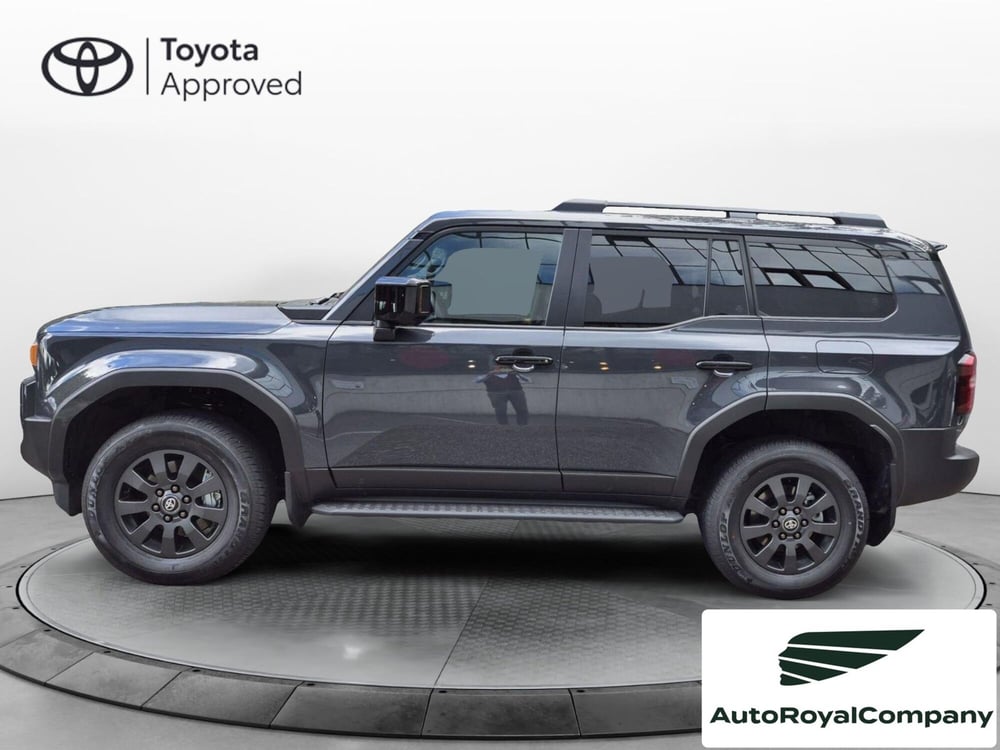 Toyota Land Cruiser nuova a Roma (2)