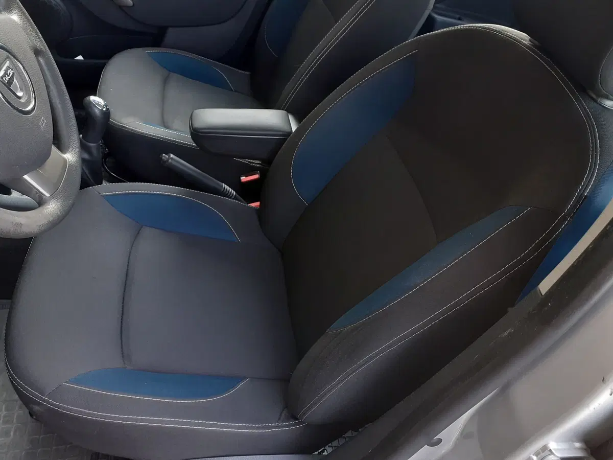 Dacia Sandero usata a Modena (7)