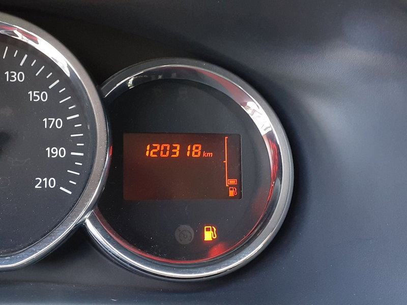 Dacia Sandero usata a Modena (8)