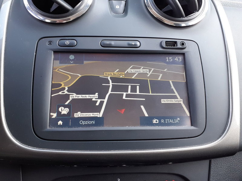 Dacia Sandero usata a Modena (9)