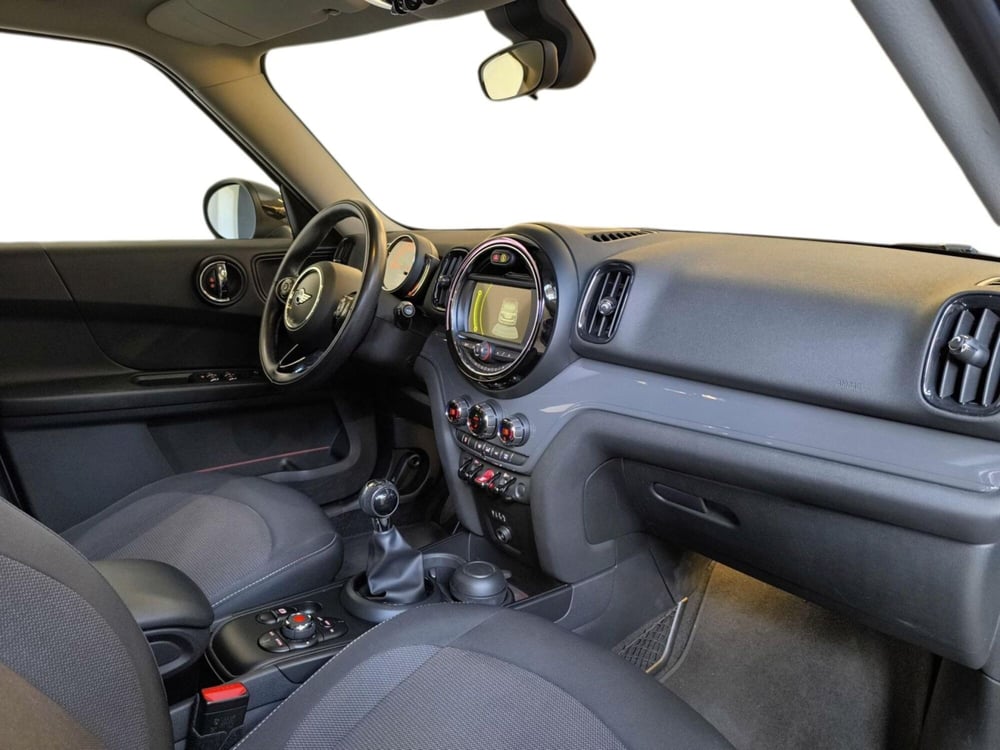 MINI Mini Countryman usata a Udine (12)