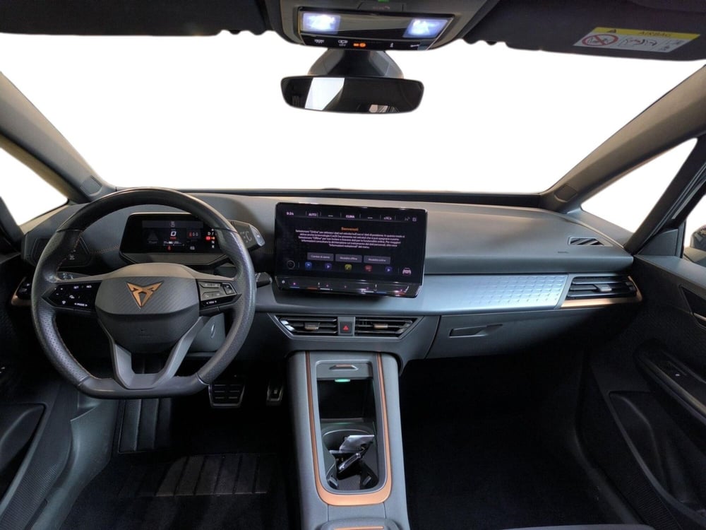 Cupra Born usata a Udine (11)