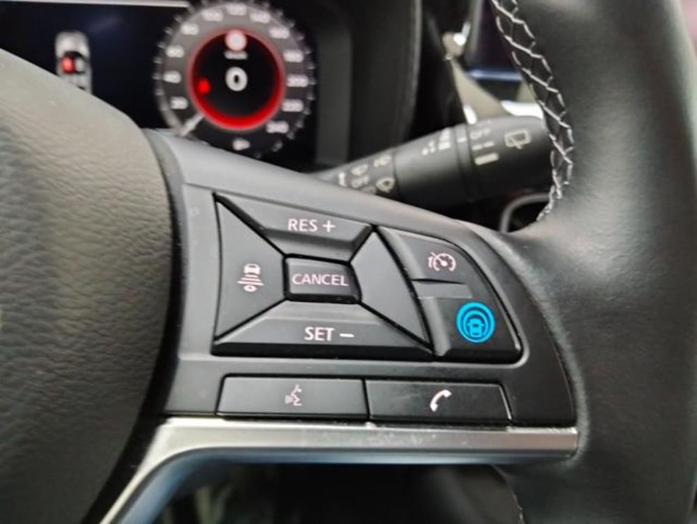 Nissan Juke usata a Como (12)