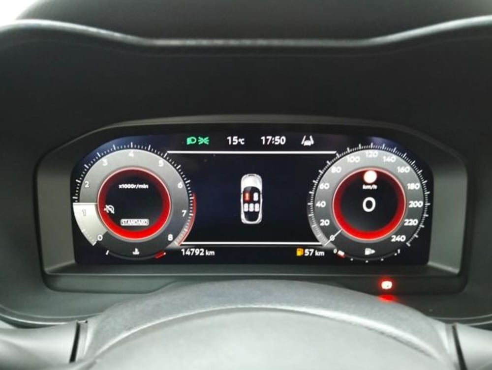 Nissan Juke usata a Como (13)