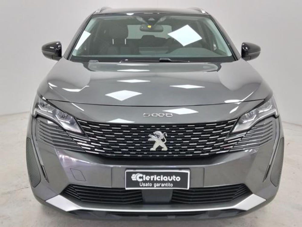 Peugeot 5008 usata a Como (9)