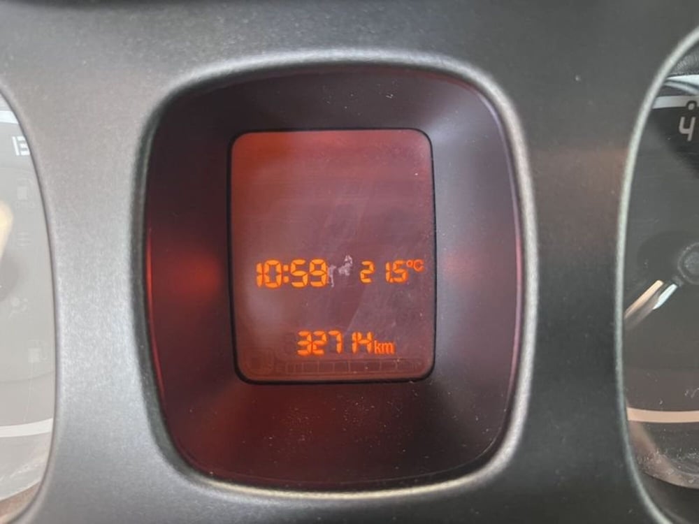 Fiat Panda Cross usata a Prato (11)