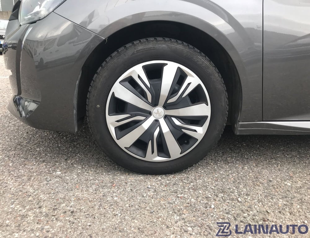Peugeot 208 usata a Milano (13)