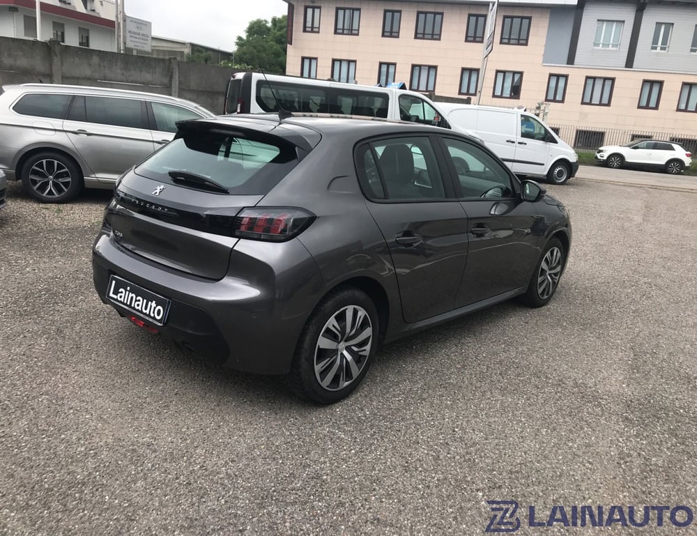 Peugeot 208 usata a Milano (5)