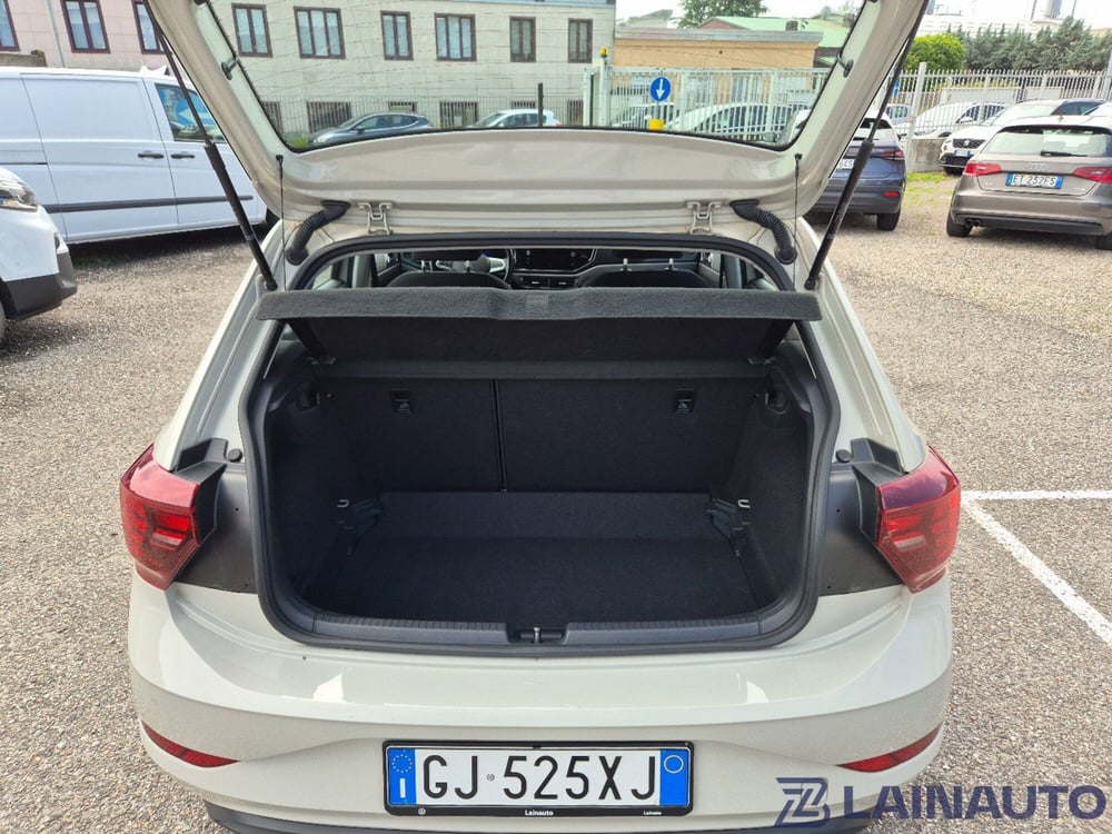 Volkswagen Polo usata a Milano (9)