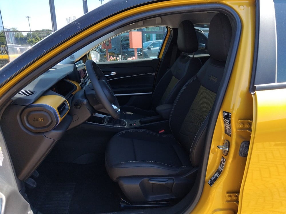 Jeep Avenger usata a Latina (13)