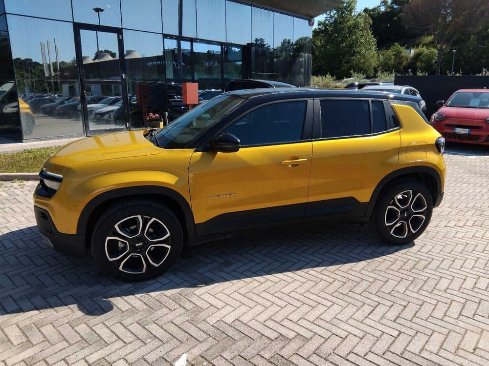 Jeep Avenger usata a Latina (8)
