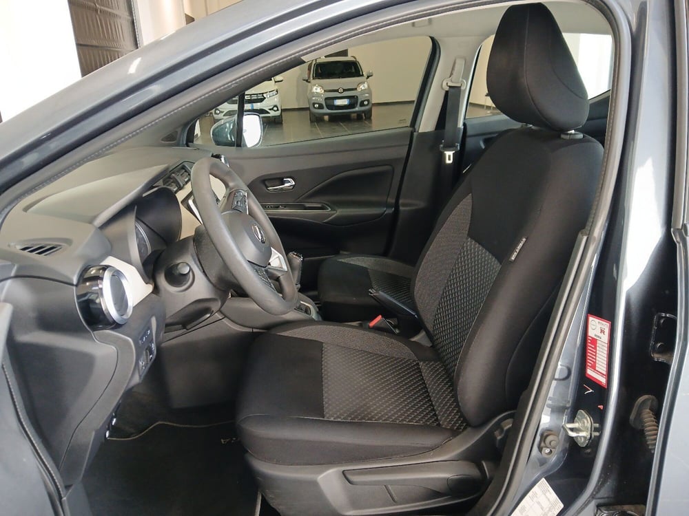 Nissan Micra usata a Latina (18)
