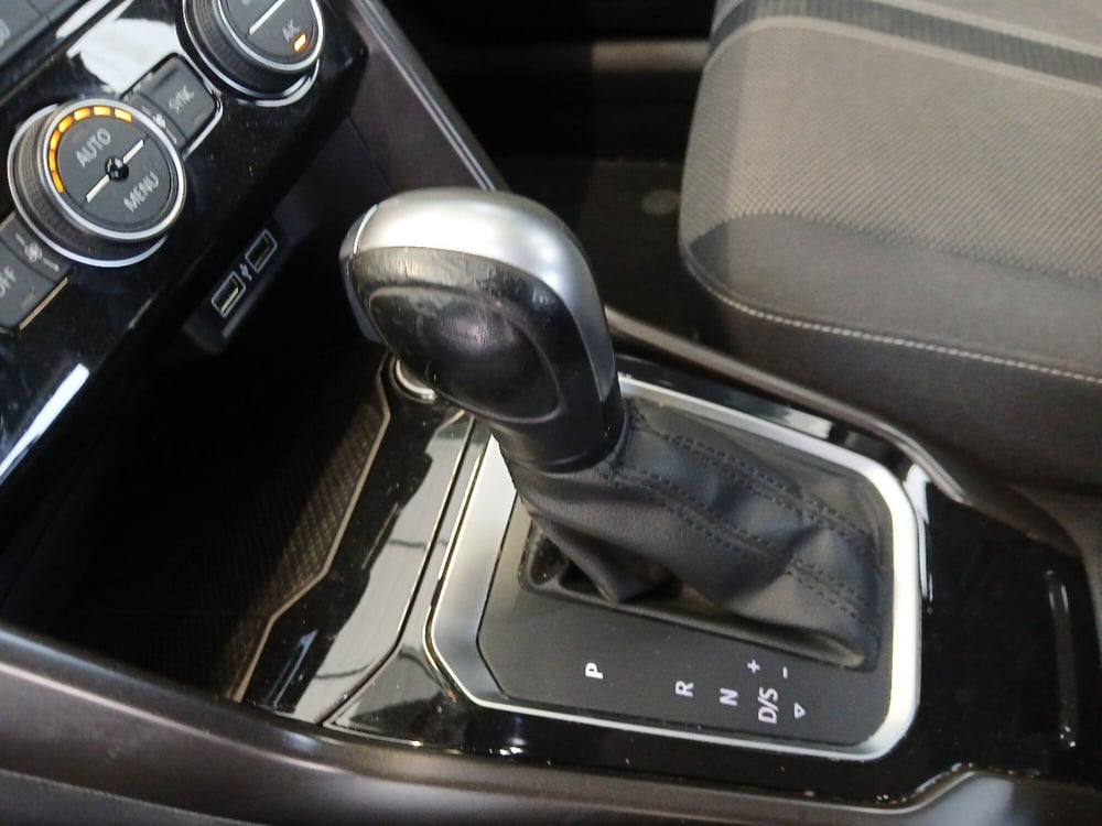 Volkswagen T-Roc usata a Latina (19)