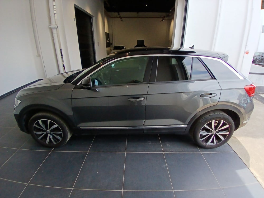 Volkswagen T-Roc usata a Latina (7)