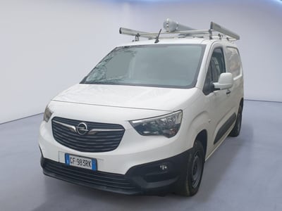Opel Combo Furgone Cargo 1.5 Diesel 100CV S&amp;S PC 1000kg Edition del 2021 usata a Monselice