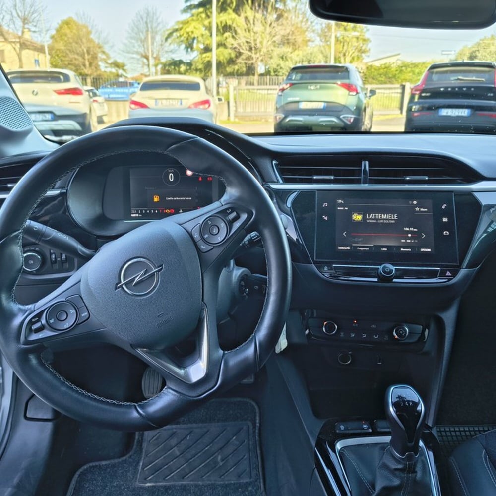 Opel Corsa usata a Padova (11)