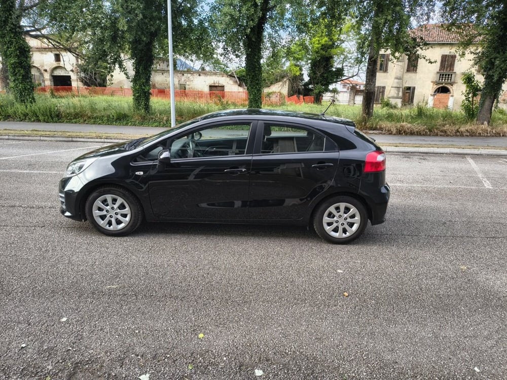 Kia Rio usata a Padova (7)