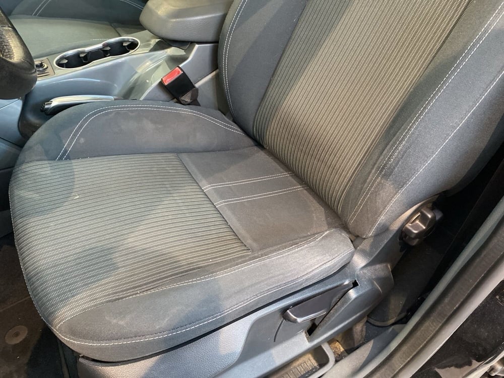 Ford C-Max usata a Milano (11)