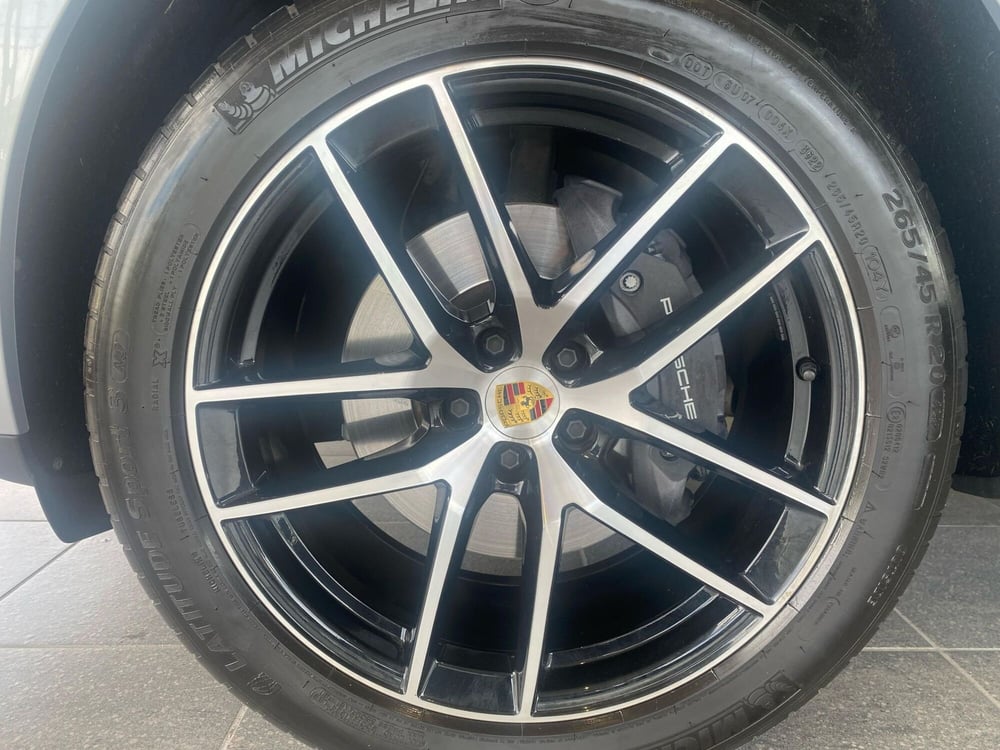 Porsche Macan usata a Firenze (10)