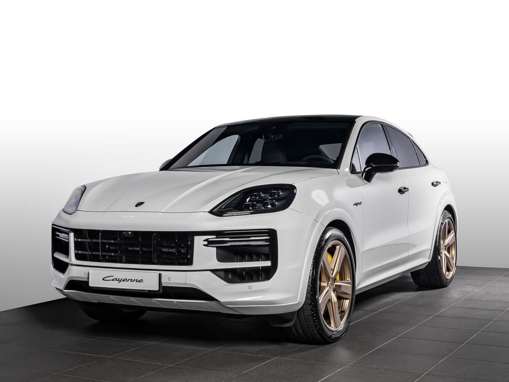 Porsche Cayenne Coupé nuova a Firenze