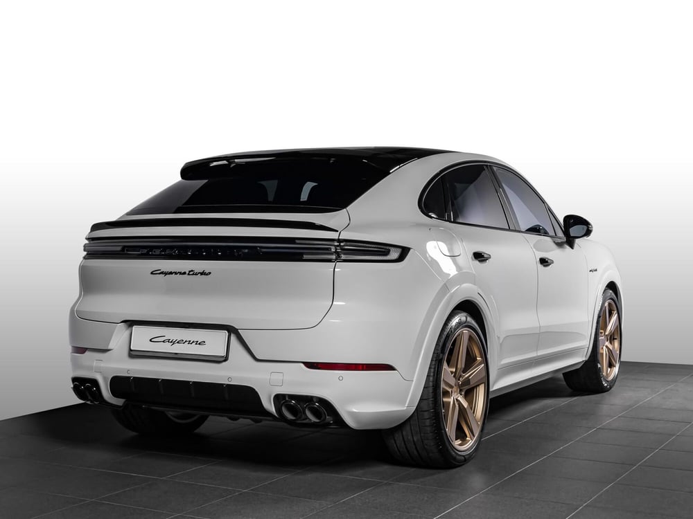 Porsche Cayenne Coupé nuova a Firenze (4)