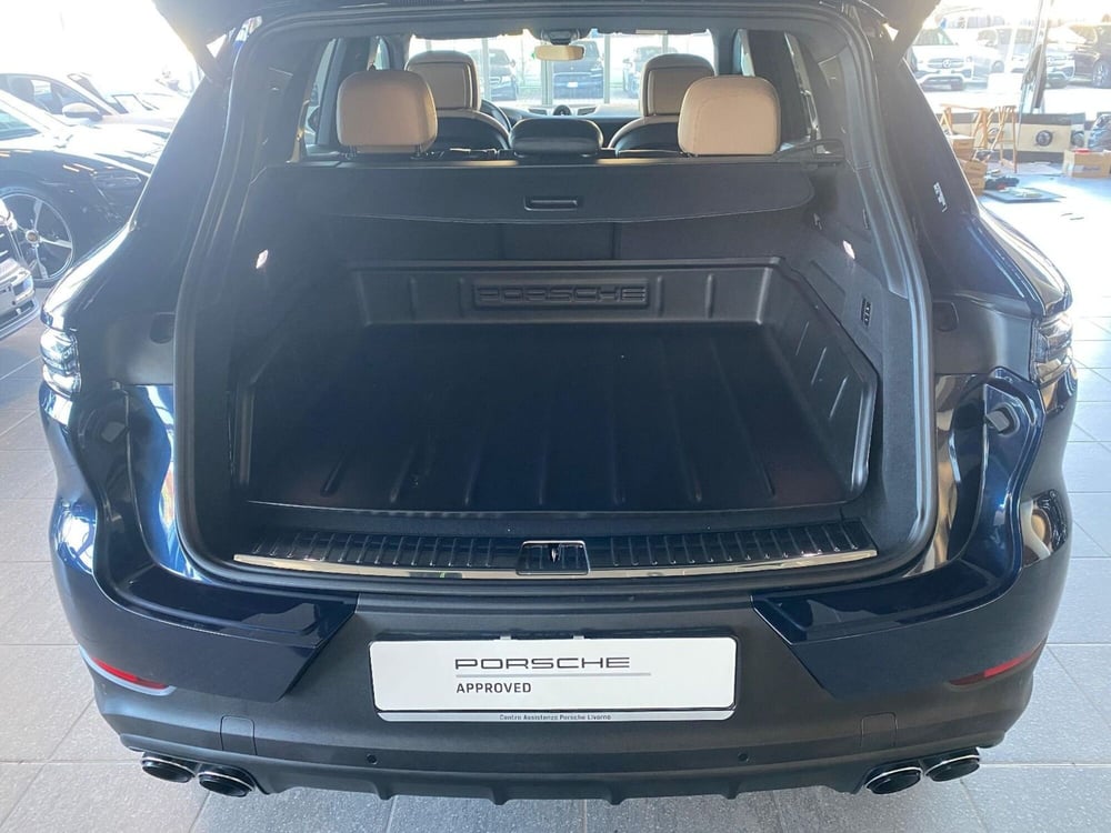 Porsche Cayenne usata a Firenze (19)