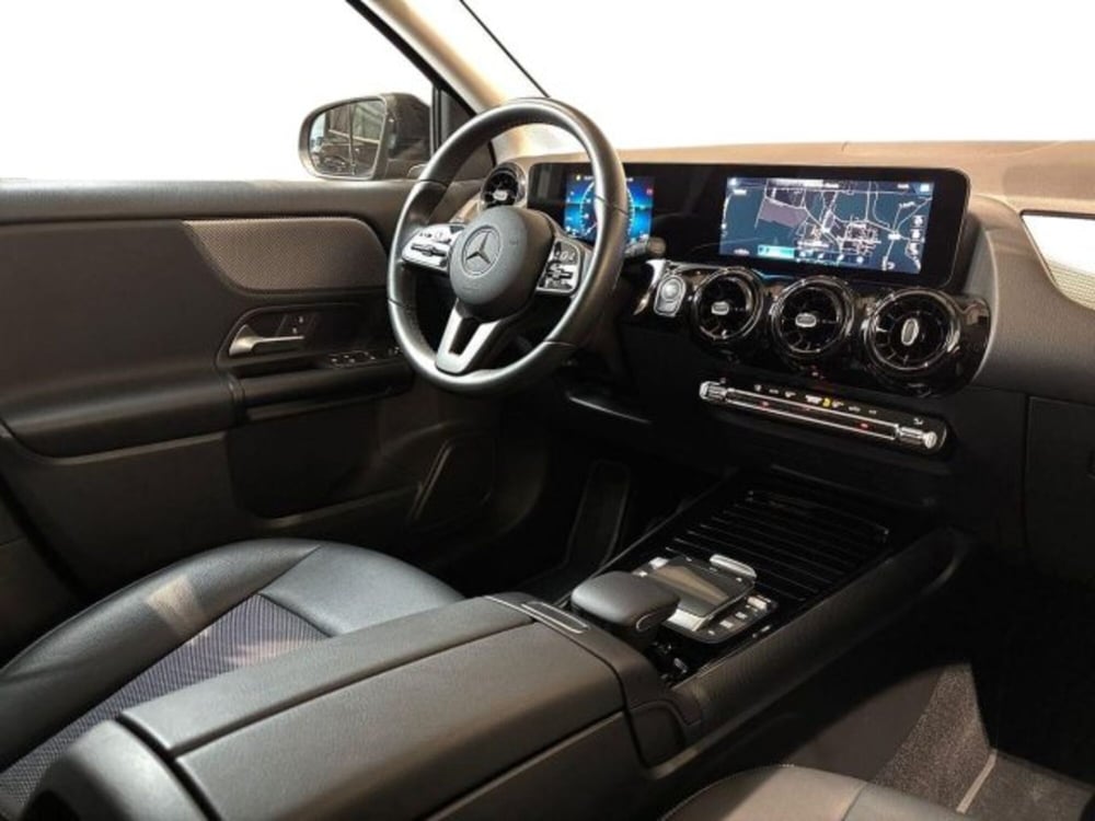 Mercedes-Benz GLA SUV usata a Bologna (15)