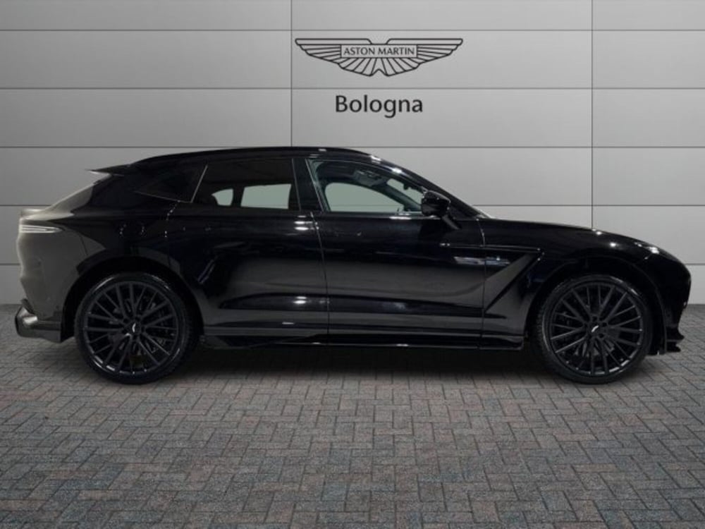 Aston Martin DBX usata a Bologna (2)