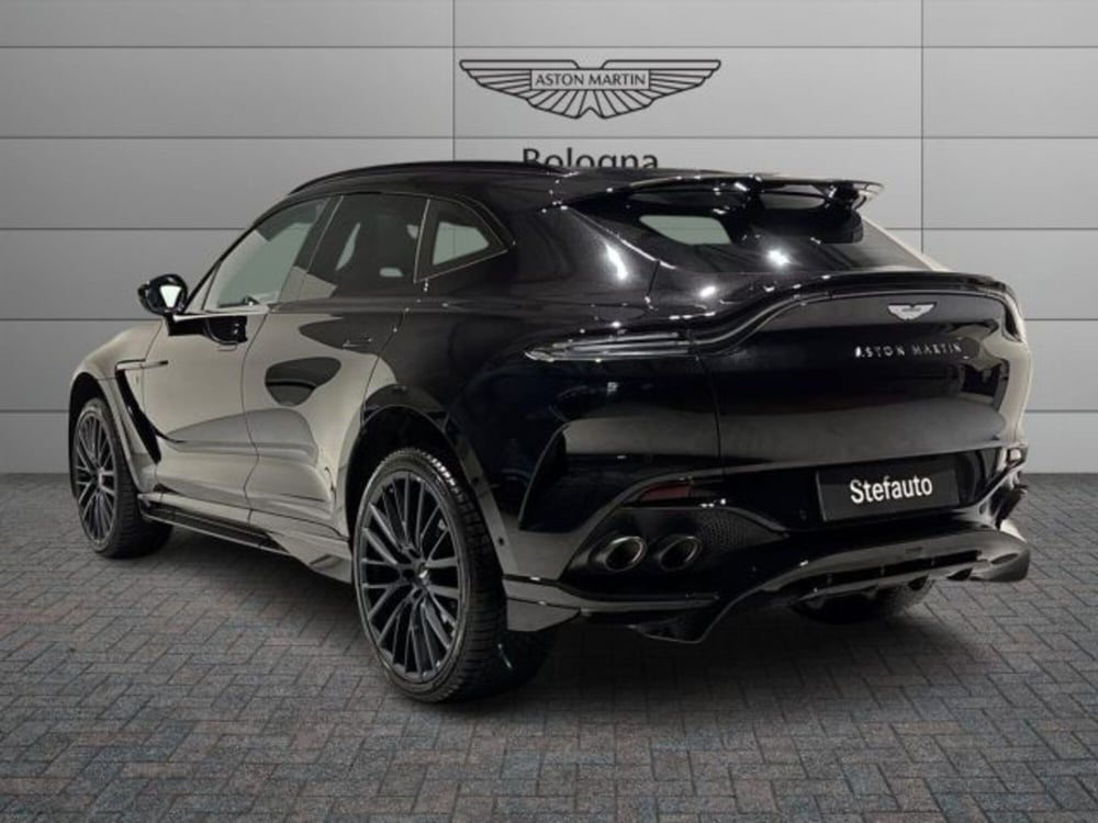 Aston Martin DBX usata a Bologna (5)
