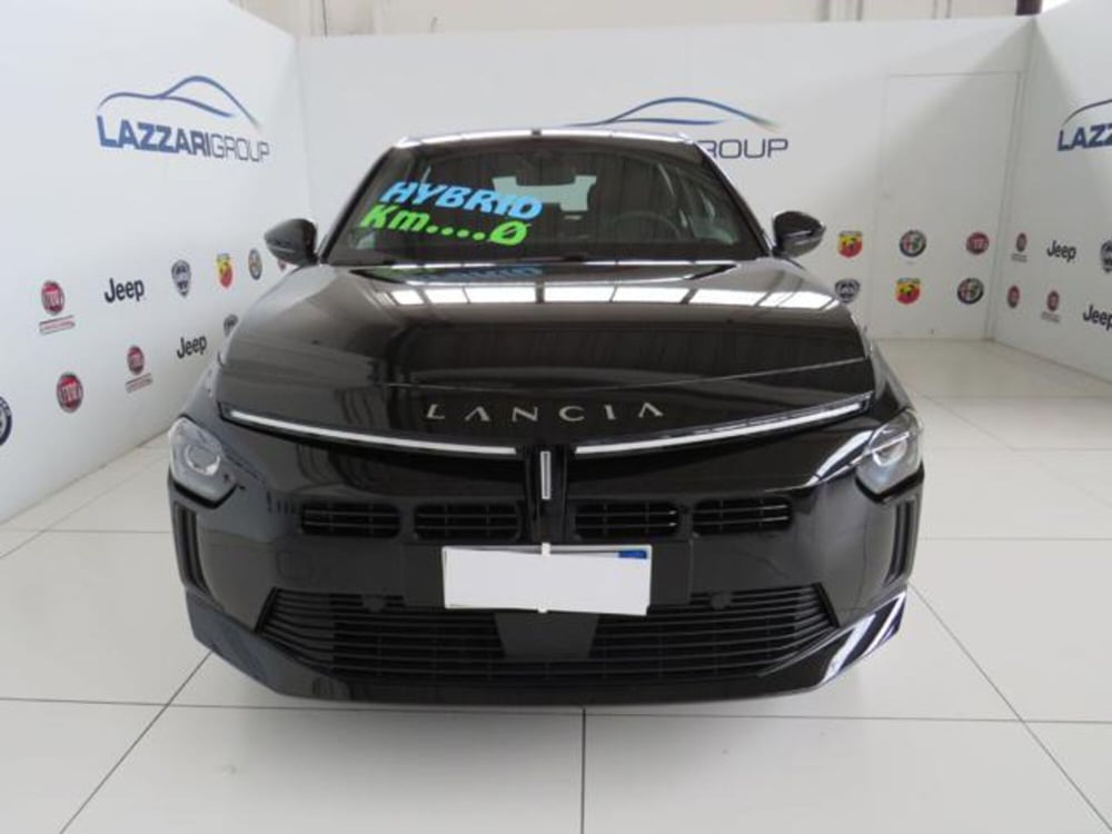 Lancia Ypsilon nuova a Lodi (2)