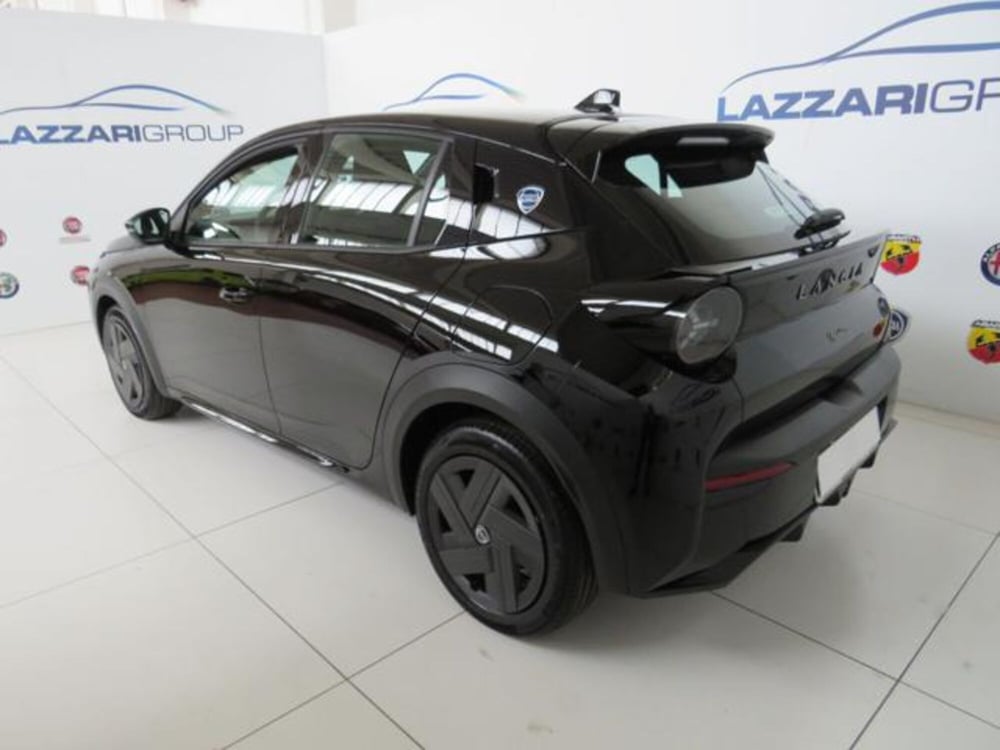 Lancia Ypsilon nuova a Lodi (4)